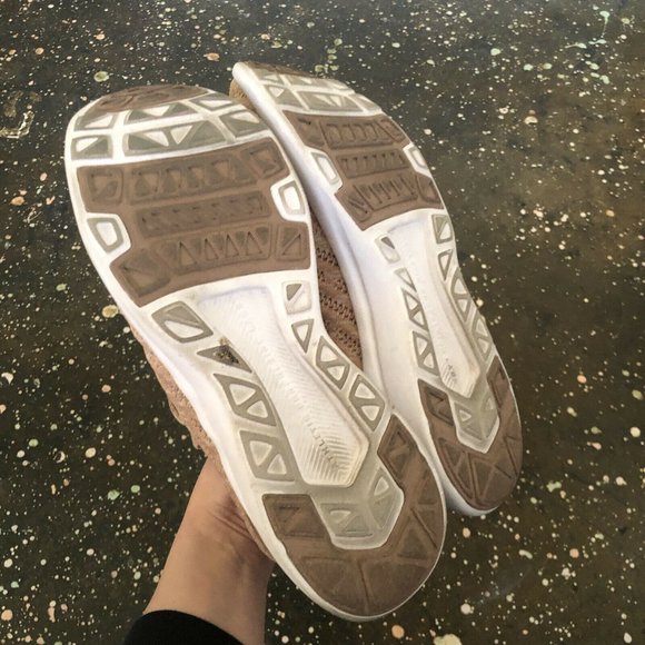 APL TechLoom Wave Sneakers Caramel Almond Melange Beige 10 $245 - Picture 7 of 8